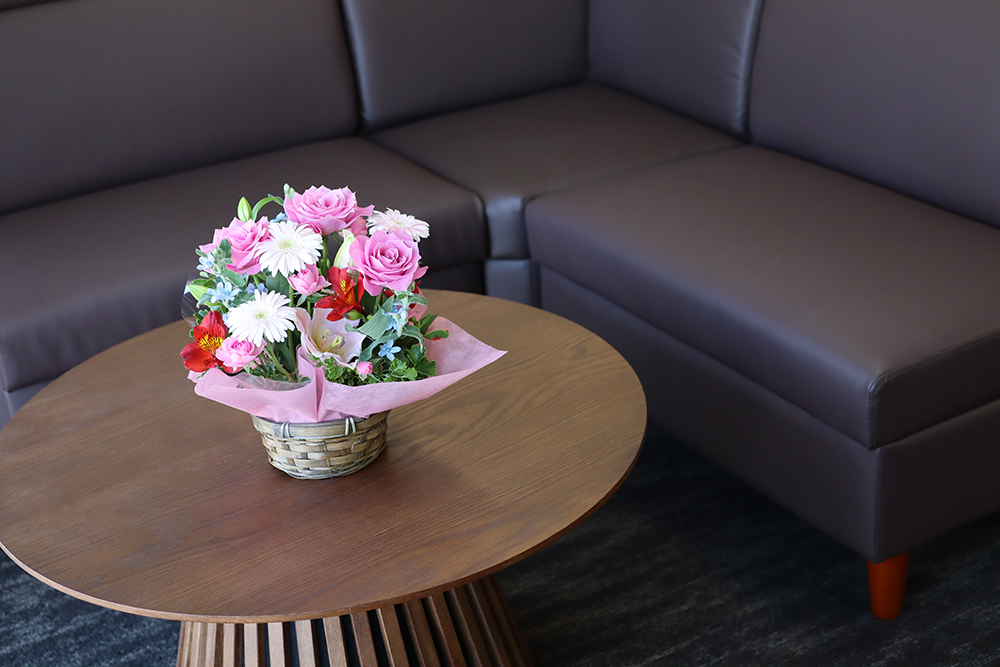 家族葬のそうえん【公式】 | 東京都日野市、町田市、八王子市の葬儀社 | 多摩地区クチコミ評価No.1 | 家族葬のそうえん　相談サロン