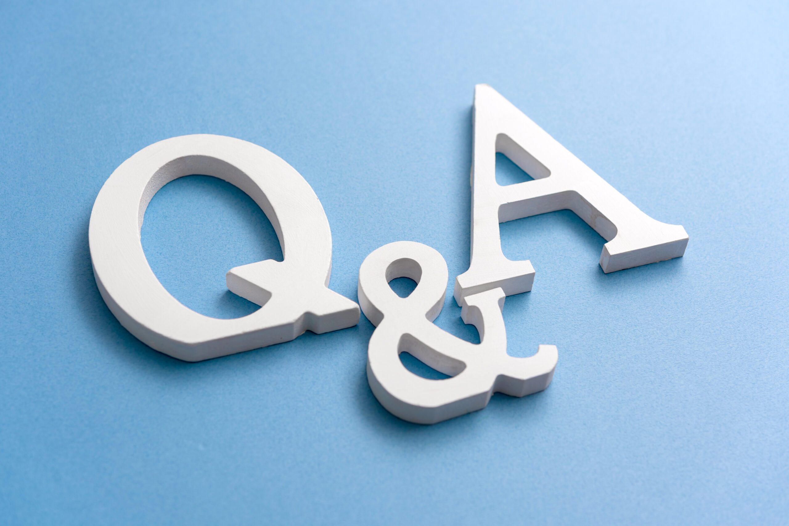 家族葬のそうえん【公式】 | 東京都日野、町田の葬儀社 | 多摩地区クチコミ評価No.1 | 親の葬儀代は誰が払う？知っておくべきポイント